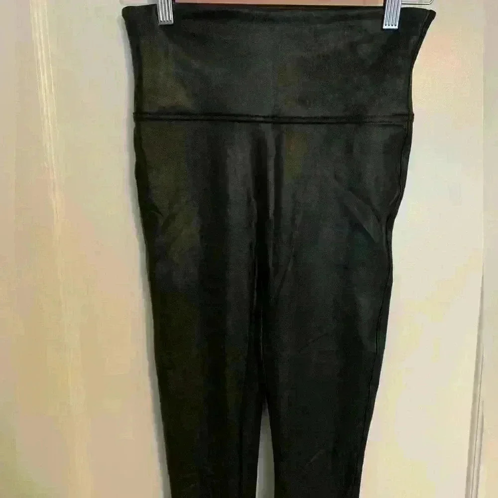 Spanx Faux Leather Leggings, Womens Size M petite - Picture 4 of 7
